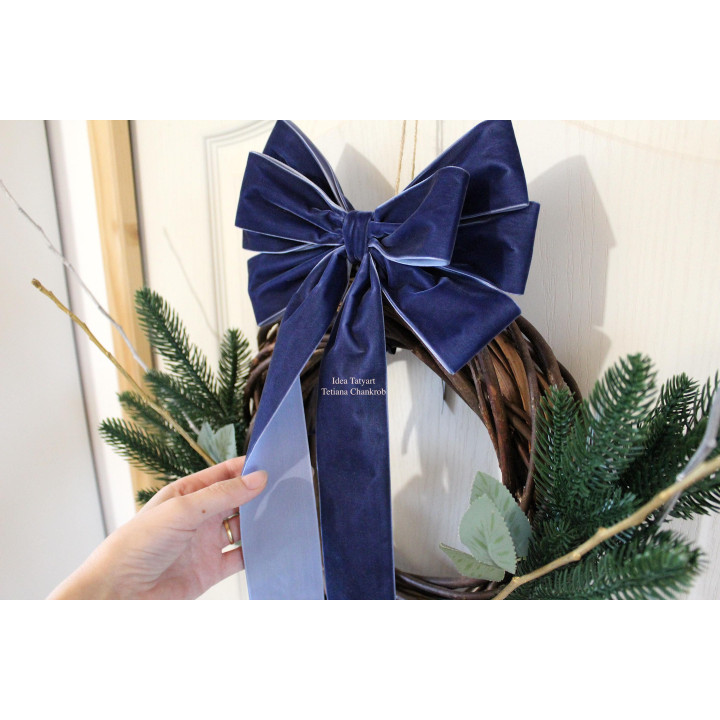 Christmas tree velvet bow