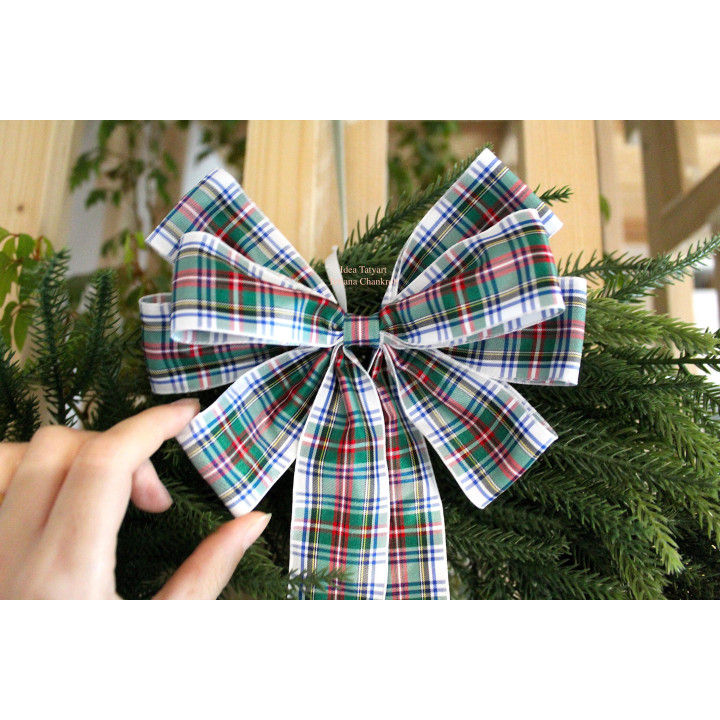 Christmas tree velvet bow
