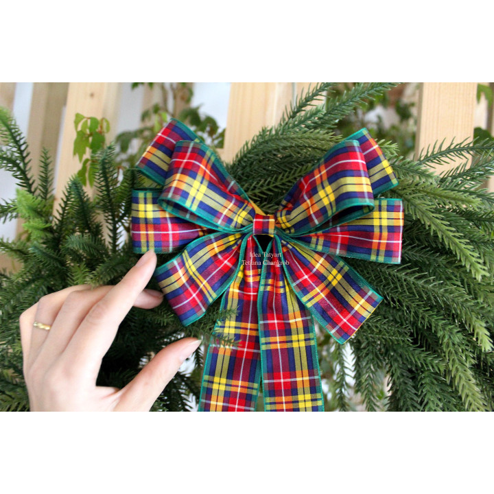 Christmas tree velvet bow