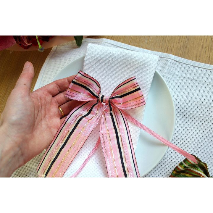 Easter napkin ring bow