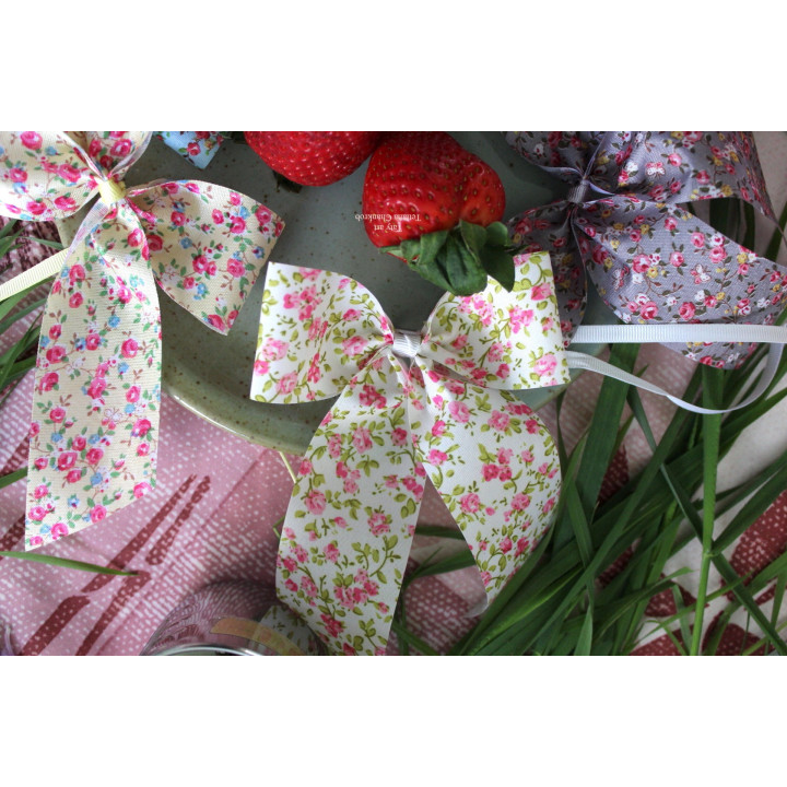 Gingham bow