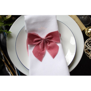 Velvet bow napkin ring